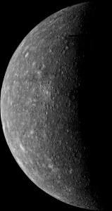 Merkúr na záberoch sondy Mariner 10