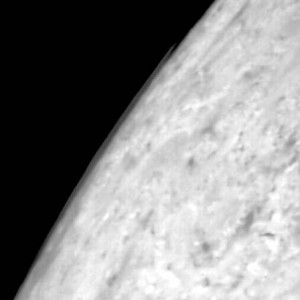 Oblak nad pokrajom disku Tritona