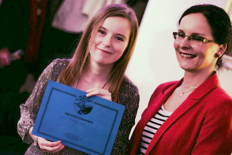 Trochu nečakane som si na krste oneskorene prebrala aj diplom Encouragement Award od ESFS (European Science Fiction Society) za rok 2015